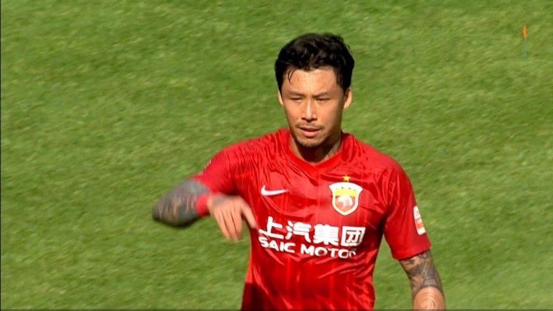 美女扒开下面让男人捅